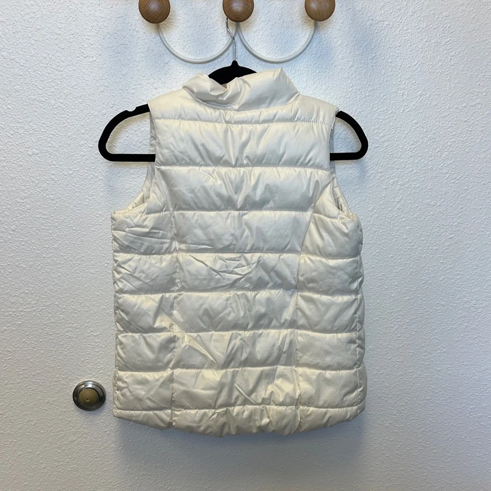 Old Navy Cream Puffer Vest - Picture 3 of 3